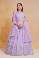 Vente en gros : Lehenga Choli en Georgette Lavande avec broderie lourde Zari et sequins, tenue de mariage indienne, robe de mariée semi-couturée