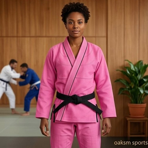 Kimono de BJJ Negro para Mujer OAKSM SPORTS, 100% Algodón, Transpirable, Corte Regular, Ropa de Artes Marciales para Adultos - Product Image 2