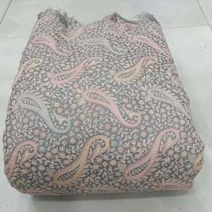ผ้ากำมะหยี่สำหรับชุดเดรส ผ้ากำมะหยี่ปักลาย ผ้าปักเลื่อม ผ้าลูกไม้ประดับลูกปัด แฟชั่นเสื้อผ้าขายส่ง ผู้ซื้อจากสหรัฐอเมริกา - Product Image 3