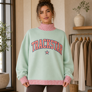 เสื้อสเวตเชิ้ตคอเต่าผ้าฟลีซโลโก้ Trackstar สำหรับผู้หญิง ทรงโอเวอร์ไซส์ ไหล่ตก สไตล์ลำลอง สตรีทแวร์ ODM TS-MN-023 ผู้ผลิตส่งออก - Product Image 6