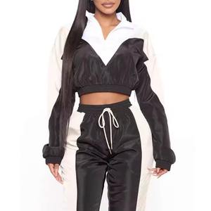 Conjunto Deportivo Personalizado Estilo 2026 para Mujer, Chaqueta Corta con Cremallera y Pantalones Jogger de Nailon Ligero - Product Image 1