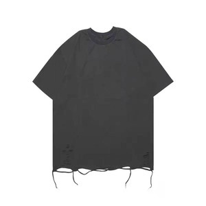 เสื้อยืดผู้ชายลดราคา เสื้อยืดฤดูร้อนทรงหลวมปักลายขาดๆ เสื้อยืดเปล่าสำหรับสกรีนลาย เสื้อยืดสั่งทำได้สำหรับผู้ชายและผู้หญิง - Product Image 1
