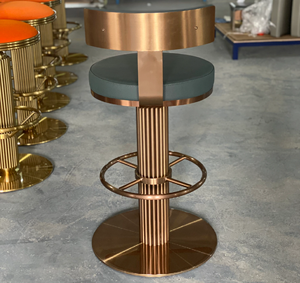Taburete de Bar Moderno de Cuero PU Verde con Respaldo, Silla Giratoria de Acero Inoxidable Dorado para Comedor, Restaurante, Hotel, Bar - Product Image 4