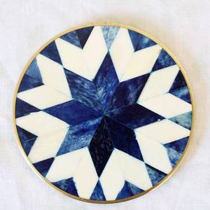 Posavasos Artesanales con Incrustaciones de Hueso - Mosaico de Resina y Hueso con Patrón Chevron, Base para Tazas de Té y Café, Estilo Boho con Aspecto de Mármol de Lujo para el Hogar - Product Image 2