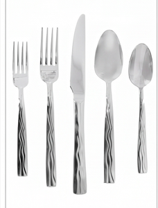 Ensemble de couverts modernes en acier inoxydable avec design de manche ondulé, passe au lave-vaisselle, pour les occasions de mariage, ensemble de 5 couverts - Product Image 1