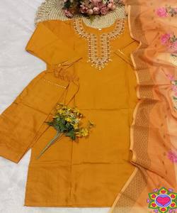 Conjunto de Moda en Algodón Slub con Bordado, Top, Pantalón y Dupatta, Disponible, Secado Rápido, Lavable a Máquina, Multicolor, Ropa de Oficina - Product Image 2