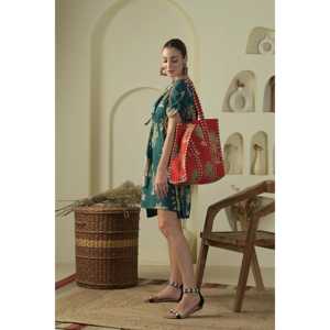 Bolso Tote Floral Acolchado de Algodón 100% Indio Red Palm para Mujer, Bolso de Hombro de Algodón Hecho a Mano, Bolso Acolchado Estampado, Bolso Tote con Cremallera - Product Image 5