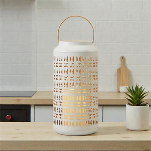 Lanterne en acier blanc avec motif géométrique découpé, porte-bougie portable pour la décoration de la maison - Product Image 6