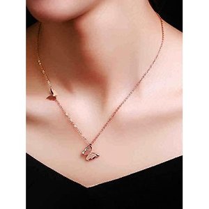 Collar con colgante de mariposa de oro rosa para mujeres y niñas, regalo de joyería artesanal moderna de acero inoxidable - Product Image 6