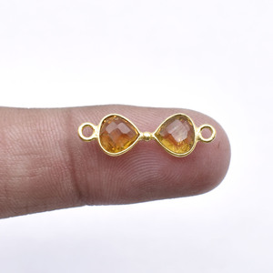 Connecteur en forme de cœur en citrine facettée |   Breloque en pierre précieuse pour bijoux DIY - Product Image 2
