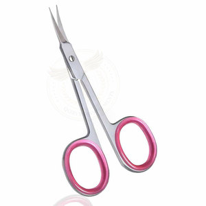 Ciseaux à cuticules de qualité supérieure QORVEX INSTRUMENTS en acier inoxydable luxueux pour les soins personnels - Product Image 2