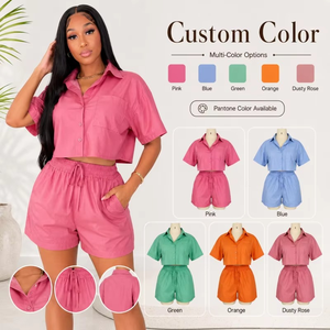 ชุดเซ็ต 2 ชิ้นลำลองสำหรับผู้หญิง สีพื้น เสื้อครอปติดกระดุมและกางเกงขาสั้น ทรงหลวม ผ้าฝ้ายอ๊อกซ์ฟอร์ด - Product Image 3