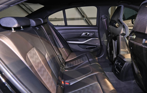 BMW M3 SEDÁN USADO CON BAJO KILOMETRAJE - Product Image 2