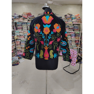 Veste en velours brodée à la main pour femme, manches longues, fermeture éclair, style ethnique automnal, cadeau pour elle - Product Image 6
