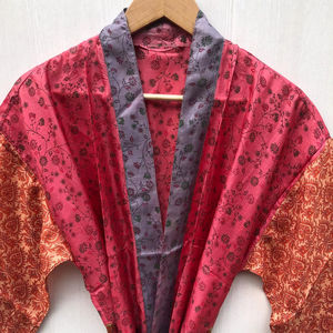 Nouveau Kimono Long en Soie Brodé 2026 – Style Bohème pour Femme, Idéal Plage, Vacances d'Été, Tenue de Plage Sexy pour Elle - Product Image 1