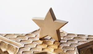 Caja de Regalo Creativa en Forma de Estrella con Acabado de Latón para Frutos Secos, Contenedor de Lujo para Dátiles Navideños, Organizador Decorativo de Alimentos, Caja de Lata para Regalos de Fiesta - Product Image 5