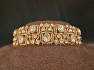 Collar Gargantilla Geométrico Vintage de Plata Chapada en Oro de 18K con Engaste Ovalado de Doble Zirconia Verde, Joyería de Lujo para Compromiso de Mujer - Product Image 2