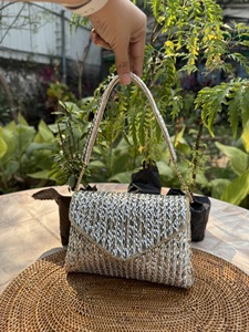 Bolso de Mano de Lujo con Adornos Metálicos, Forro de PU, para Mujer, para Fiestas, Bodas y Uso Diario - Product Image 2