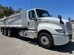 Camion de transport routier à grande capacité pour la distribution commerciale à grande échelle sur de longues distances - Product Image 2