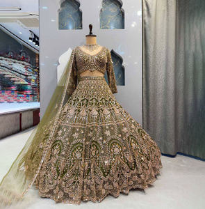 Lehenga Choli Dupatta de Diseño Indio de Alta Calidad PinkCityBlocks, con Lentejuelas y Georgette, Reversible, Elegante, para Fiesta - Product Image 1