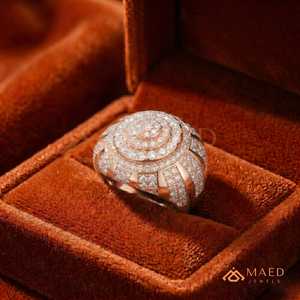 Bague en Moissanite Or Rose Sertie de Pierres Taille Ronde pour Homme, Style Hip Hop, Halo Groupe, Bague Statement, Bijou de Luxe, Cadeau - Product Image 4
