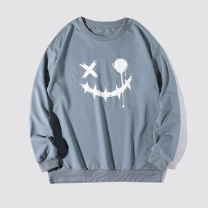 Sweat-shirt imprimé graphique, vêtements streetwear modernes avec motifs imprimés détaillés, tissu doux, style décontracté, personnalisé pour hommes - Product Image 1