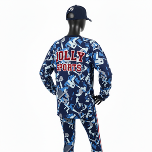 Ensemble femme : t-shirt en coton premium et legging en polyester et élasthanne, imprimé camouflage bleu par sublimation, logo brodé en chenille. - Product Image 6