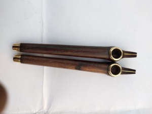 ไปป์สูบยาสูบแบบอาหรับทำมือจากไม้ธรรมชาติแกะสลักลายโบราณ - Product Image 2