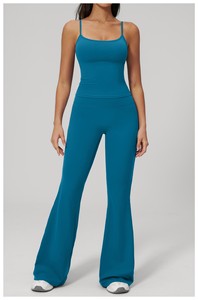 Ensemble de yoga 2 pièces pour femme, couleur turquoise unie, bretelles spaghetti, taille haute, jambes évasées, sans couture, longueur intégrale, respirant, en Spandex/Nylon - Product Image 2