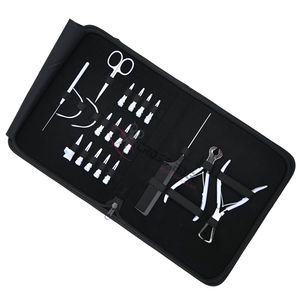 Kit d'outils pour extensions de cheveux noirs avec coupe-keratine, fil à boucle, peigne à queue, aiguilles, pinces de sectionnement et pince à extensions capillaires - Product Image 6