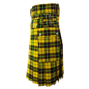 Kilt Escocés Premium para Hombre, Diseño Tradicional de las Tierras Altas con Tela Cómoda y Pliegues - Product Image 3