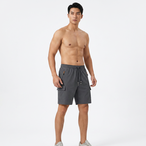 Shorts pour hommes de couleur unie, taille mi-haute, fermeture à cordon, séchage rapide, respirant, décontracté, style Bermuda avec poches - Product Image 4