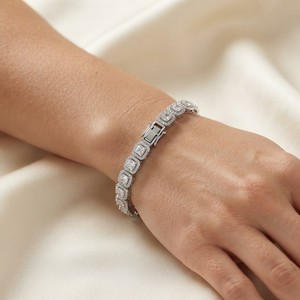 Pulsera de tenis de moissanita con corte princesa de plata de ley 925, joyería de lujo para mujer, estilo geométrico para ella - Product Image 3
