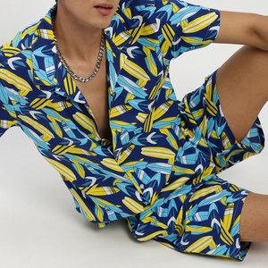 ชุดเซ็ตเสื้อยืดและกางเกงขาสั้นผ้าเทอร์รี่พิมพ์ลายดิจิทัลสำหรับฤดูร้อน ขายดี ราคาสุดคุ้ม ทรงเข้ารูป มีไซส์พลัส เหมาะสำหรับใส่เที่ยวข้างนอก - Product Image 5