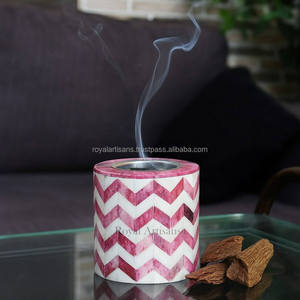 Quemador de Incienso de Resina Hecho a Mano de Lujo con Incrustaciones de Hueso y Latón, Quemador de Bakhoor, Medkhan, Quemador de Oud Árabe para Decoración del Hogar, Decoración de Ramadán - Product Image 3