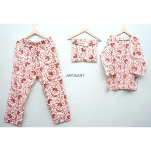 Conjunto de pijamas de algodón 100% con estampado floral para mujer, pijama de manga larga con cuello redondo, ropa de dormir informal para verano y primavera - Product Image 1