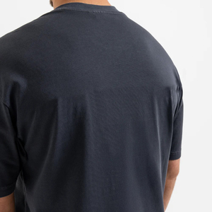 T-shirt noir surdimensionné personnalisé avec logo, 100 % coton épais pour homme, vente en gros - Product Image 5