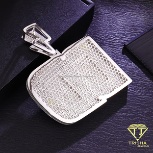 Colgante de Lujo con Diamante Moissanita en Forma de Pantalla Rectangular y Cobertura de Piedras Brillantes, Joyería Premium - Product Image 3