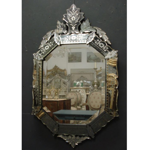 Miroir mural décoratif de style baroque vénitien de luxe |   Miroir en verre de style vintage antique pour salon, chambre et décoration élégante de la maison - Product Image 1