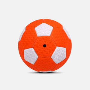 Ballon de football d'entraînement professionnel OEM classique, design personnalisé, haute qualité, durable, léger, avec chambre à air en caoutchouc - Product Image 4