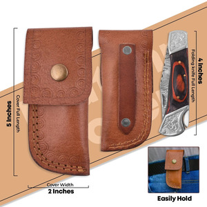 Cuchillo de bolsillo plegable EDC de acero de Damasco hecho a mano con bolster grabado y mango de madera Pakka, cuchillo para camping y actividades al aire libre con funda de cuero. - Product Image 4
