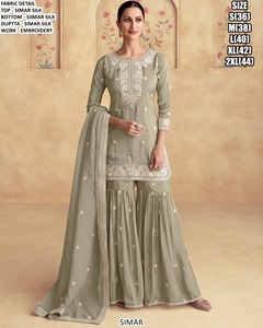 Conjunto de Kurta Tradicional Étnico de Seda Bandhani Gris para Mujer, Largo hasta el Suelo, para Todas las Temporadas - Product Image 1