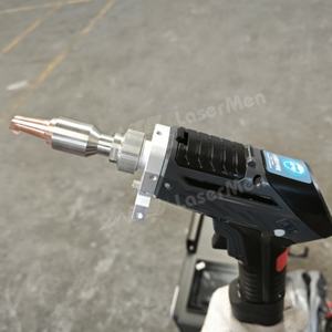 Machine de soudage au laser à fibre portable à main fabriquée en Chine, soudeuse 3 en 1 avec système de refroidissement par air 1500w - Product Image 3
