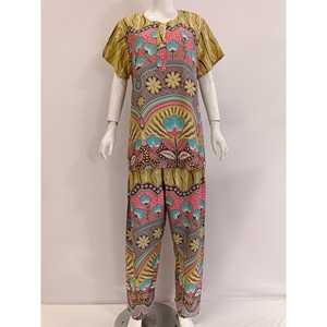 ชุดนอนสองชิ้นแขนสั้นสำหรับผู้หญิงชุดนอนยอดนิยมสำหรับใส่ในชีวิตประจำวัน - Product Image 1