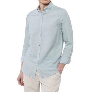 Camisa formal ajustada para hombre 100% algodón transpirable dobby tela verde claro ropa de oficina con botones OEM etiqueta privada personalizada - Product Image 4