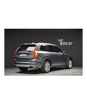Volvo XC90 D5 Inscription Diésel Automático 2017, 138.140 km, Volante a la Izquierda, Asientos de Cuero, Norma de Emisiones Euro V, Cámara Trasera - Product Image 2