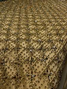 ผ้าลูกปัดทำมือสุดหรูประดับด้วยเพชรซิร์คอน ผ้าตาข่ายปักลายโพลีเอสเตอร์ 100% สำหรับชุดแต่งงานและชุดราตรี - Product Image 2