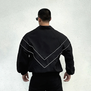Chaqueta Cortavientos Personalizada para Hombre con Logotipo, Color Personalizado, Cierre de Cremallera, Ligera, Impermeable, con Capucha, Estilo Urbano, Fabricación OEM ODM - Product Image 2