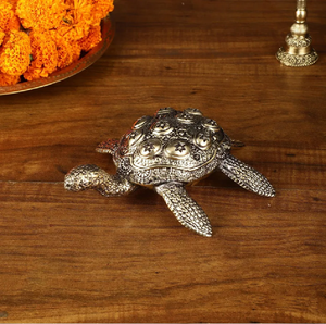 Detailed ornate brass <b>rabbit</b> sculpture with intricate patterns. Lucky Vastu charm for harmony. Available at wholesale price. - Product Image 5