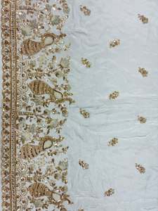 Tissu en soie crêpe naturelle de qualité supérieure, lourdement brodé de perles, pour robe de mariée Lehenga, disponible à bon prix. - Product Image 2